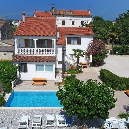 Apartments Ella بوريتش المظهر الخارجي الصورة