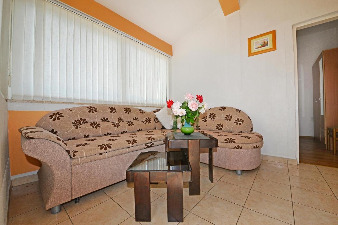 Apartments Ella بوريتش المظهر الخارجي الصورة