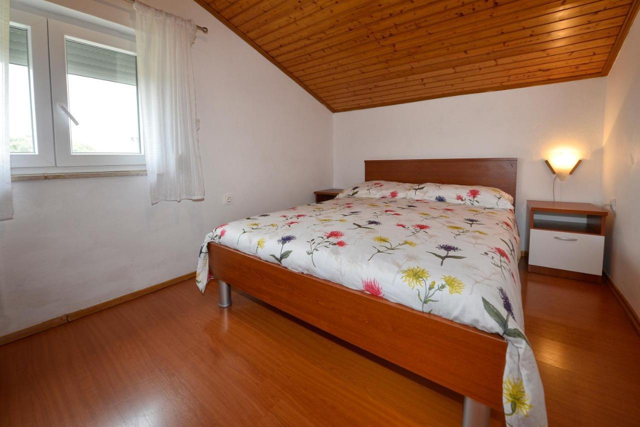 Apartments Ella بوريتش المظهر الخارجي الصورة